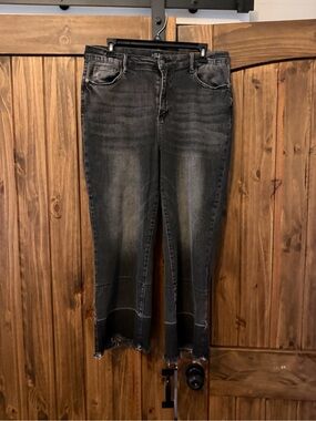 Judy Blue wide leg crop denim